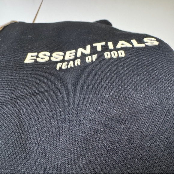 Fear of God Essentials Hoodie Black Pullover Sweatshirt Mens Womens - Picture 3 of 5